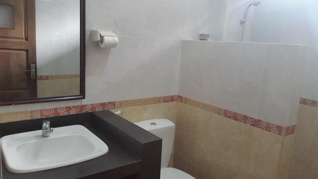 גילי טרוונגן Trawangan Cottages מראה חיצוני תמונה